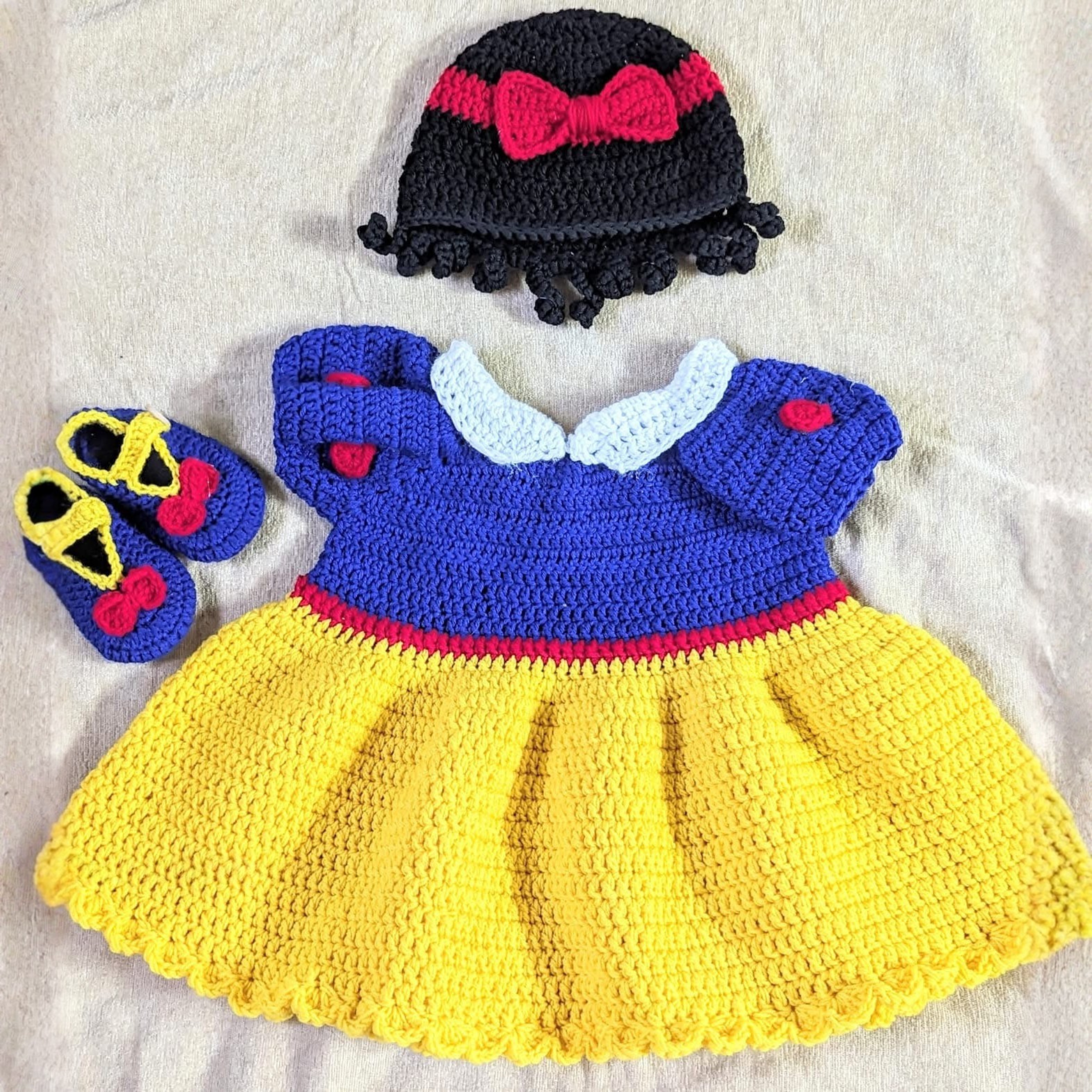 Snow White Costume