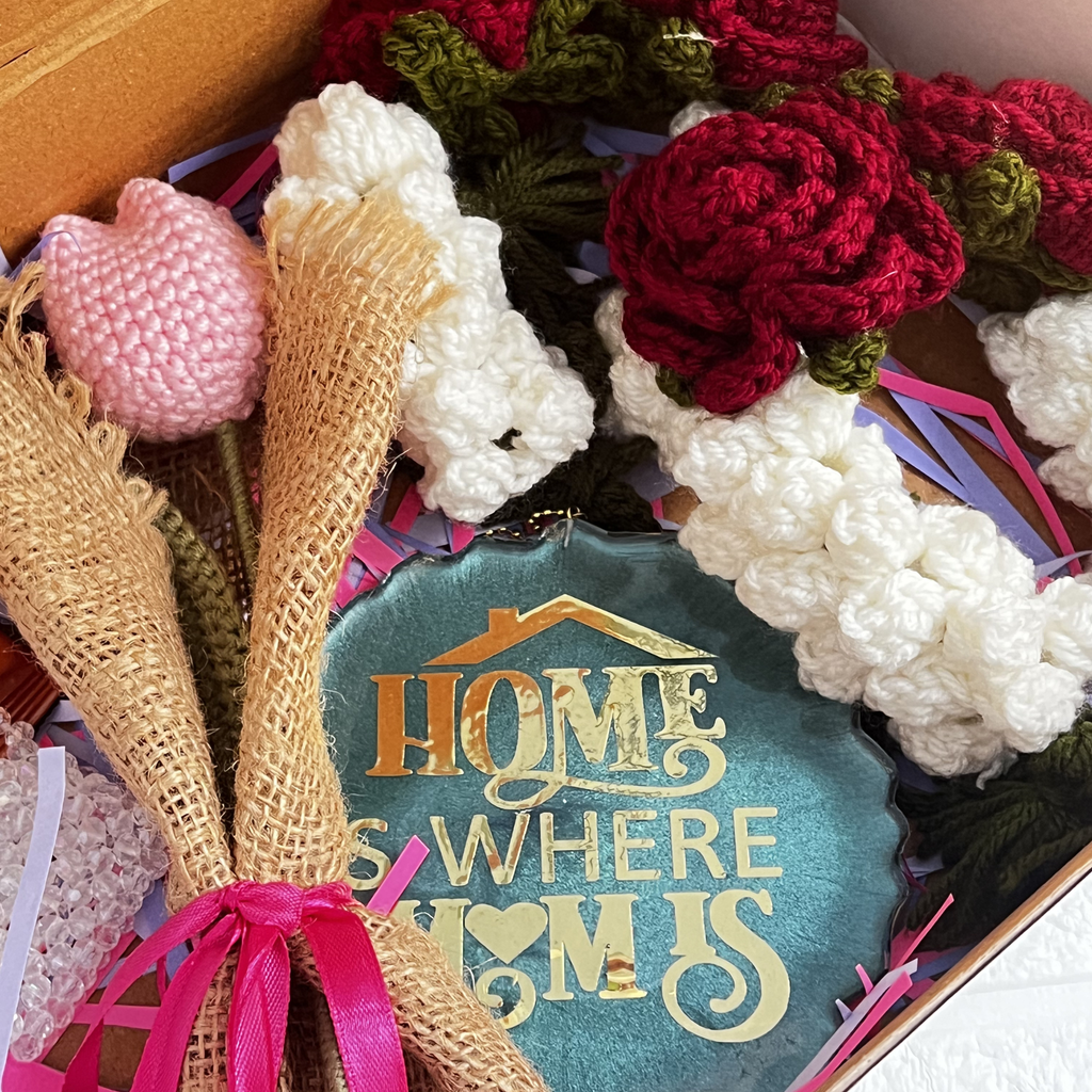 Mom is Home Gift Set