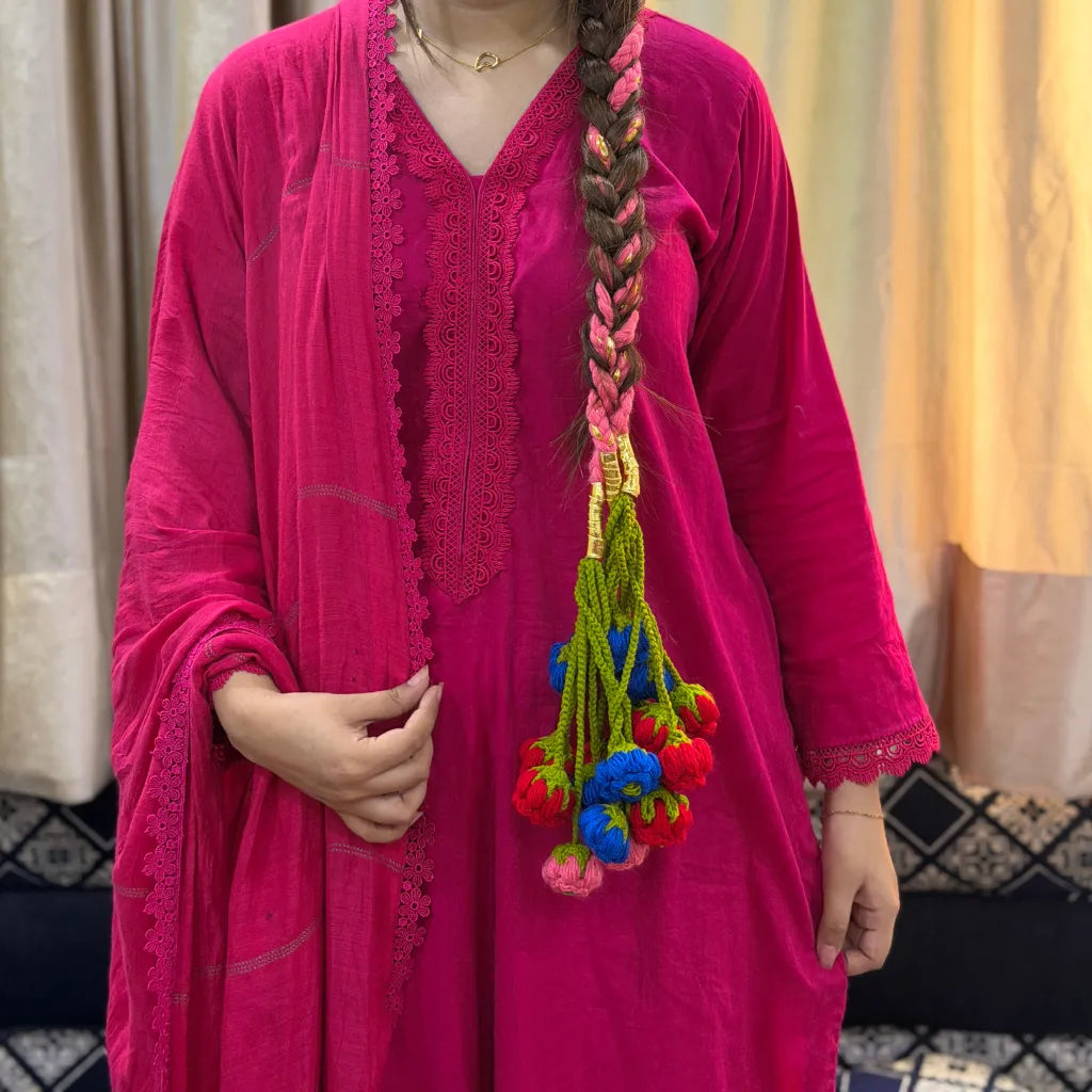 Phoolwari Crochet Paranda