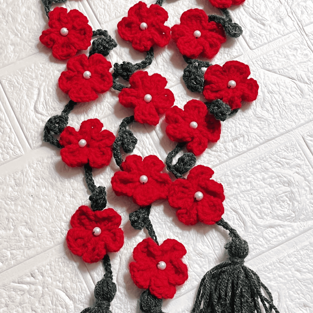Red Daisy Crochet Paranda