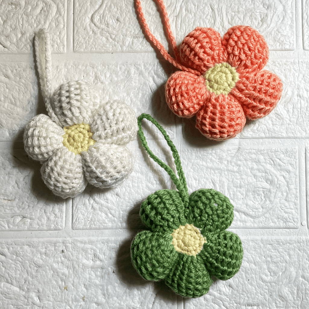 Tunisian Daisy Bag Charms
