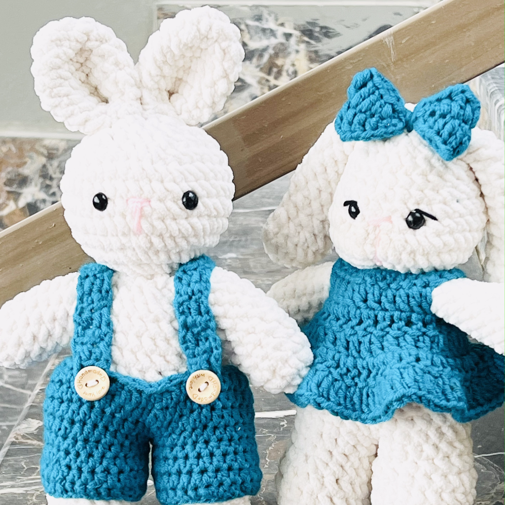 THE Azure Garden Bunny Couple