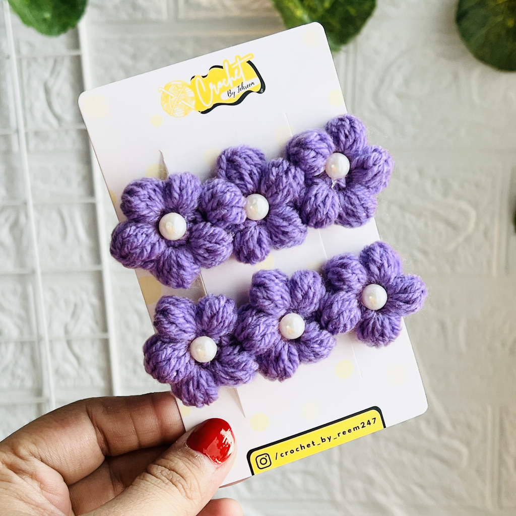 The Puff Flower Clips