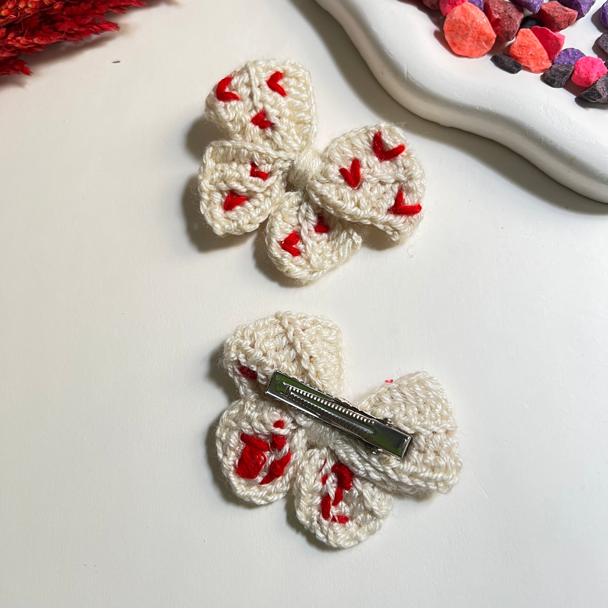 SweetHeart Crochet Bows