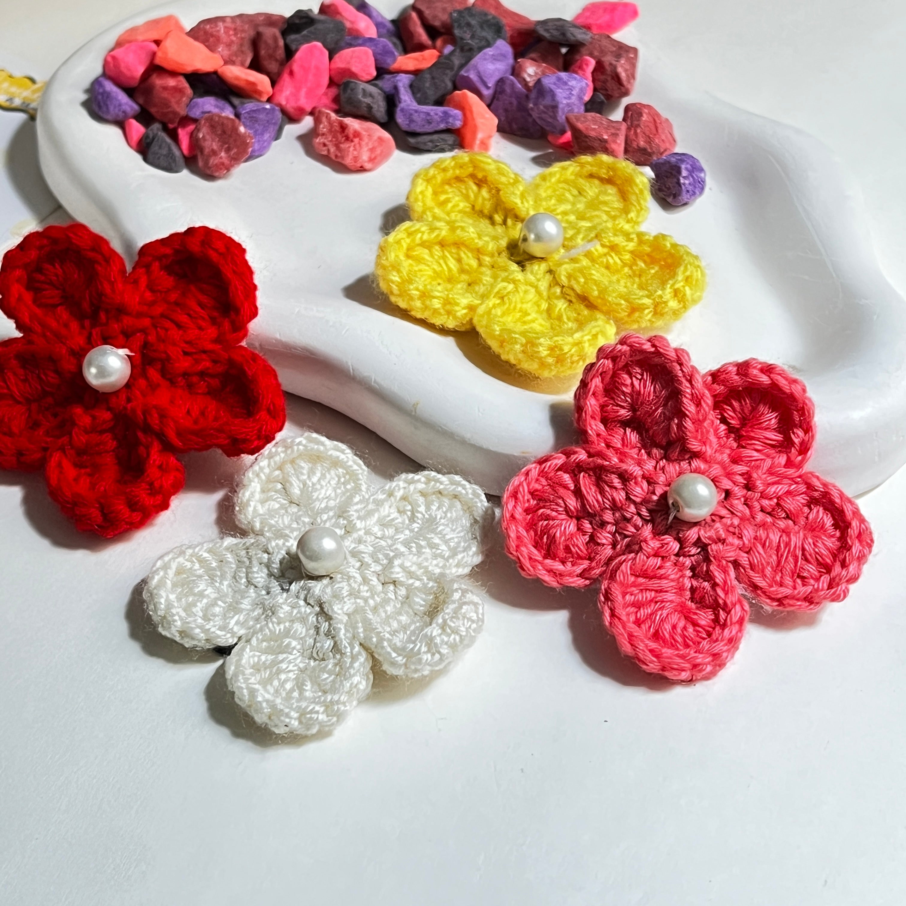 Pearl Centre Blossom Hair Clips