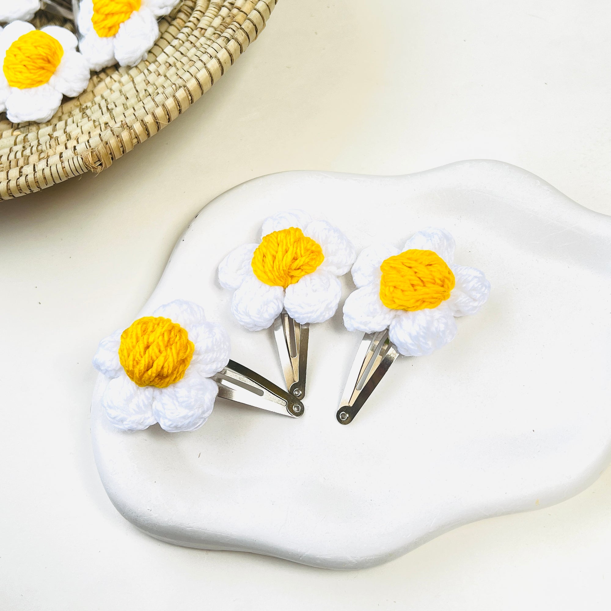 Daisy Hair Clips