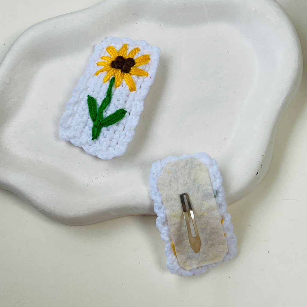 Hand Embroidred Sun Flower Clips