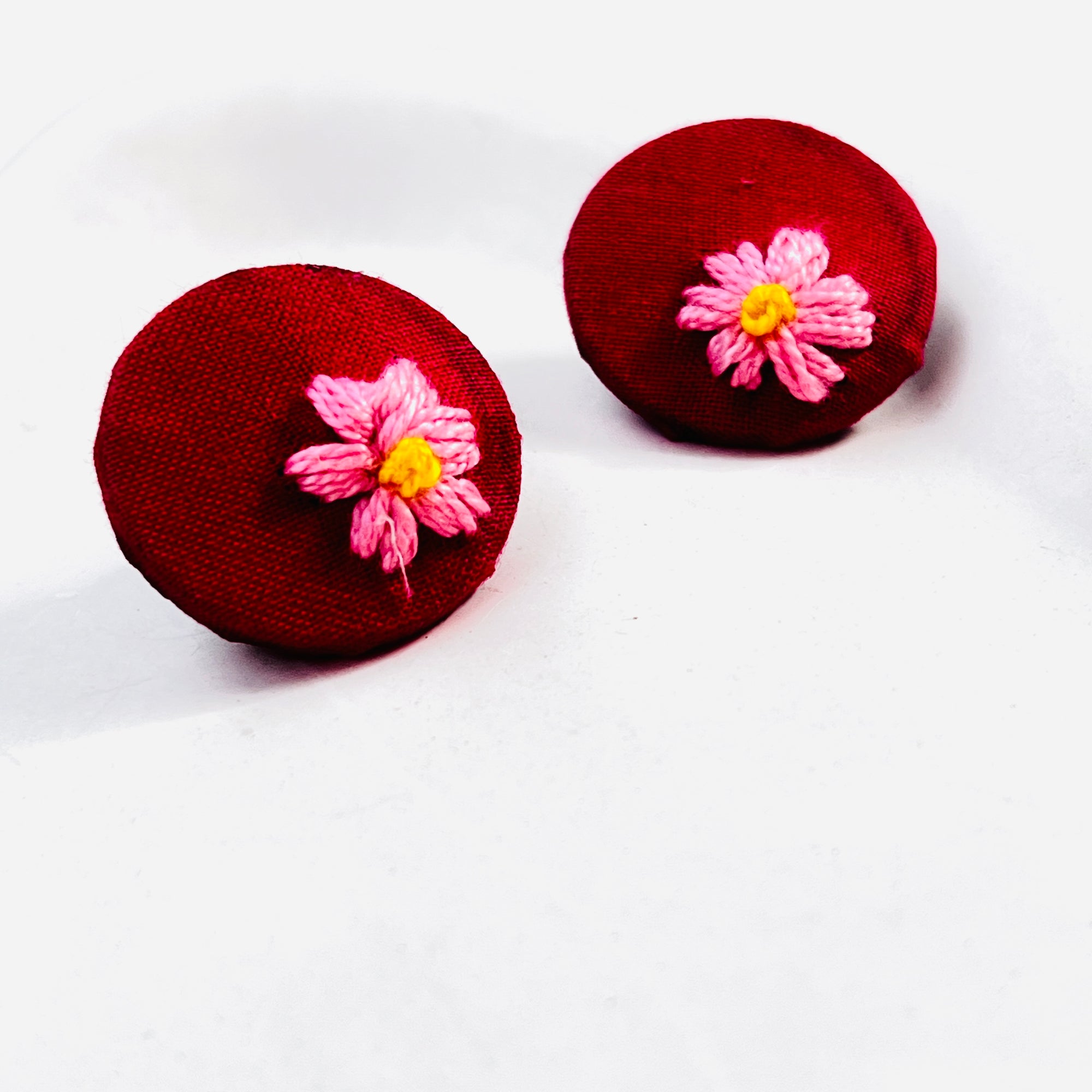Daisy Embroidery Studs