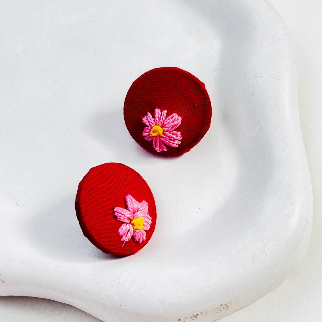 Daisy Embroidery Studs