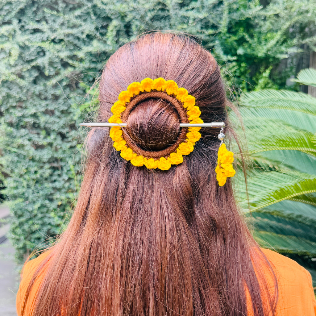 Viral Sun Flower Bun Stick